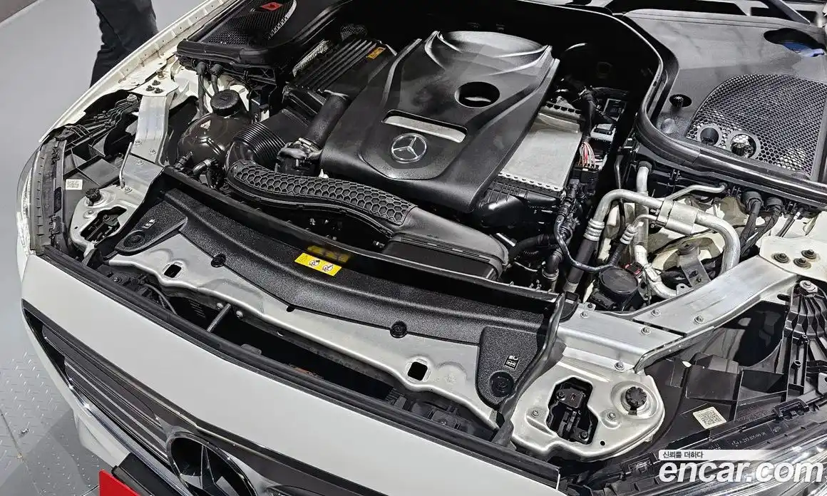 Mercedes-Benz E-Class 2019 2.0 Автомат в Москве № 194131, фото 13