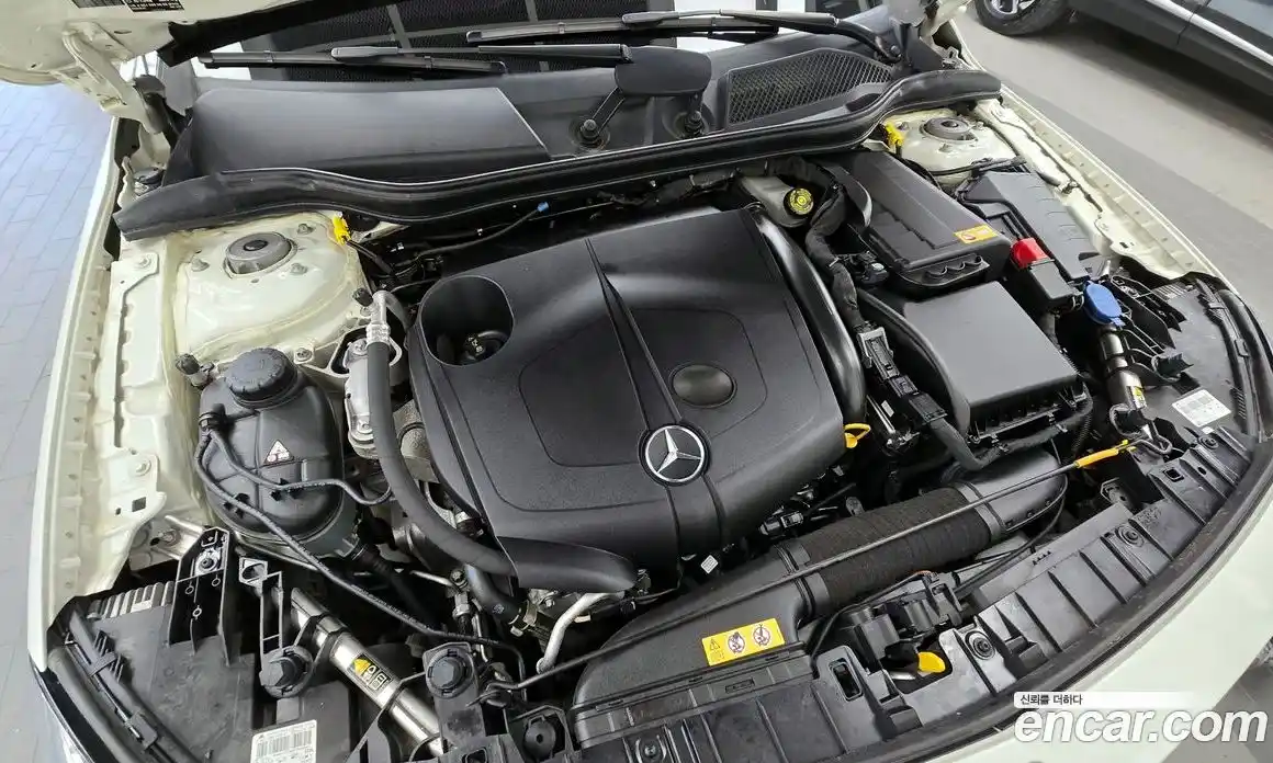 Mercedes-Benz GLA-Class 2015 2.1 Автомат в Москве № 195336, фото 8