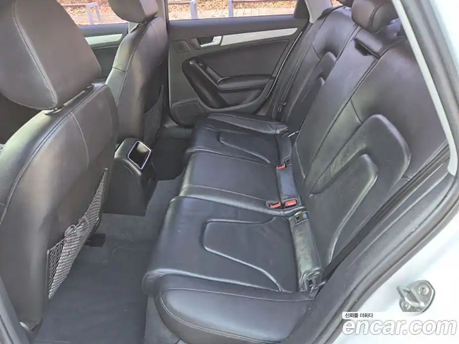 Audi A4 2015 2.0 Вариатор в Москве № 196861, фото 13