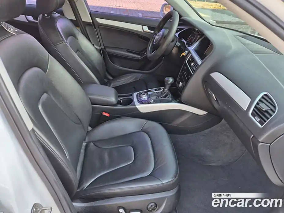 Audi A4 2015 2.0 Вариатор в Москве № 196861, фото 14