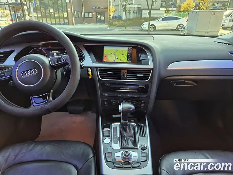 Audi A4 2015 2.0 Вариатор в Москве № 196861, фото 16