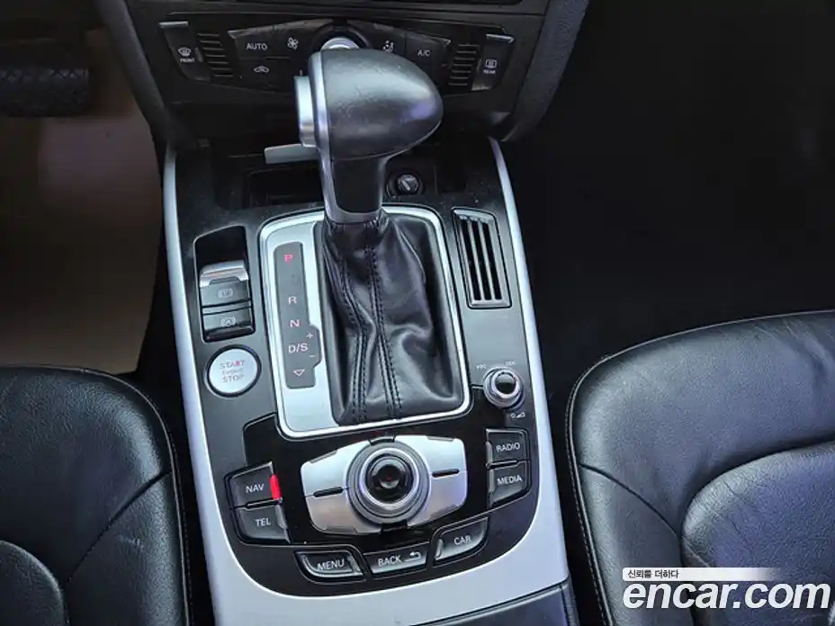 Audi A4 2015 2.0 Вариатор в Москве № 196861, фото 18