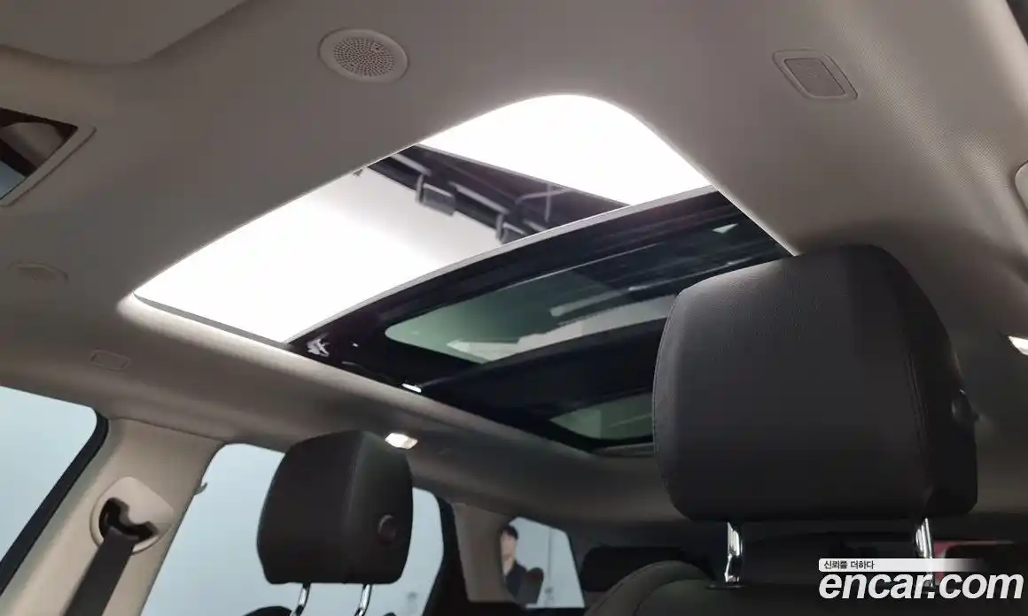 Land Rover Range-Rover Evoque 2025 2.0 Автомат в Москве № 198052, фото 8