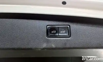 Volkswagen Tiguan 2018 2.0 Автомат в Москве № 199163, миниатюра 12