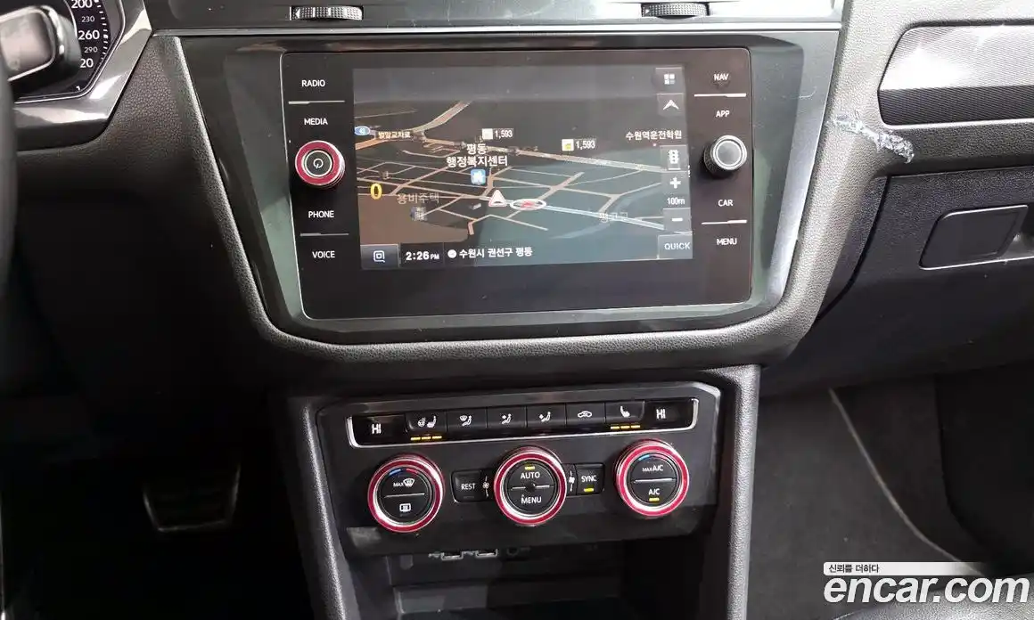 Volkswagen Tiguan 2018 2.0 Автомат в Москве № 199163, фото 14