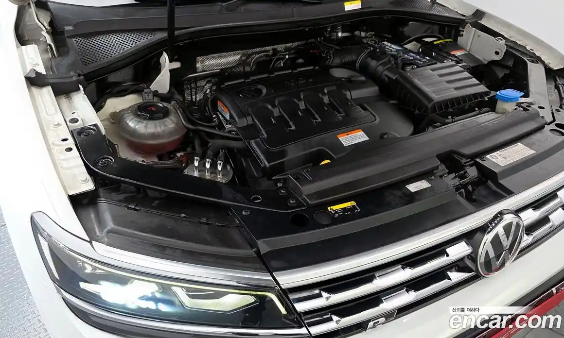 Volkswagen Tiguan 2018 2.0 Автомат в Москве № 199163, фото 19