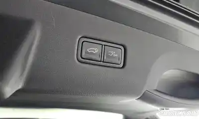 Kia Canival 2024 1.6 Автомат в Москве № 20588, миниатюра 5