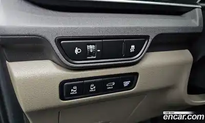 Kia Canival 2024 1.6 Автомат в Москве № 20588, миниатюра 10