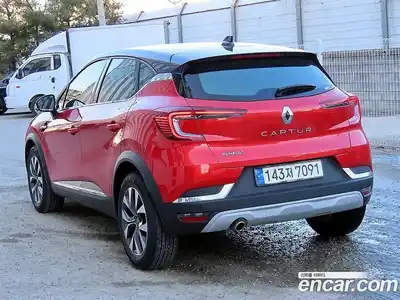 Renault Captur 2020 1.3 Автомат в Москве № 206075, миниатюра 3