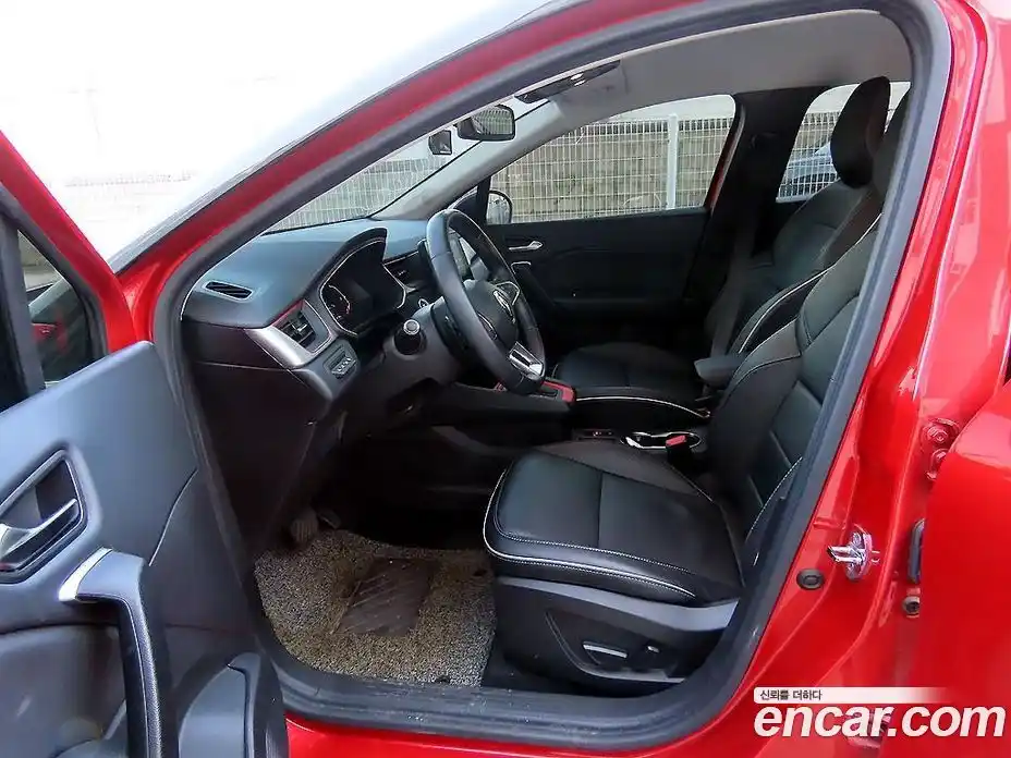 Renault Captur 2020 1.3 Автомат в Москве № 206075, фото 5