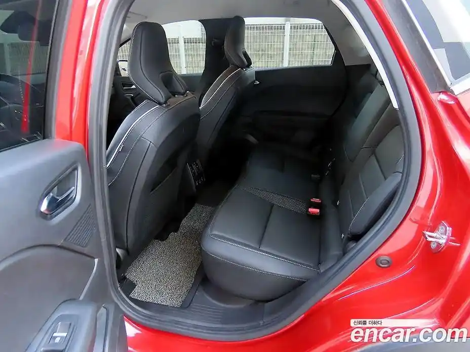 Renault Captur 2020 1.3 Автомат в Москве № 206075, фото 6