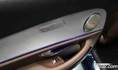 Mercedes-Benz E-Class 2021 2.0 Автомат в Москве № 206644, миниатюра 11