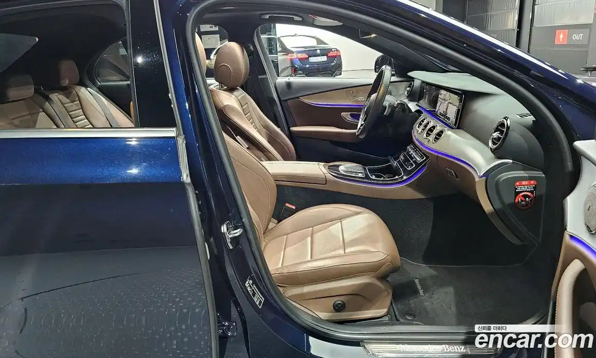 Mercedes-Benz E-Class 2021 2.0 Автомат в Москве № 206644, фото 18