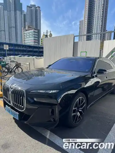 BMW i7 2024 0.3 Автомат в Москве № 210706, миниатюра 2