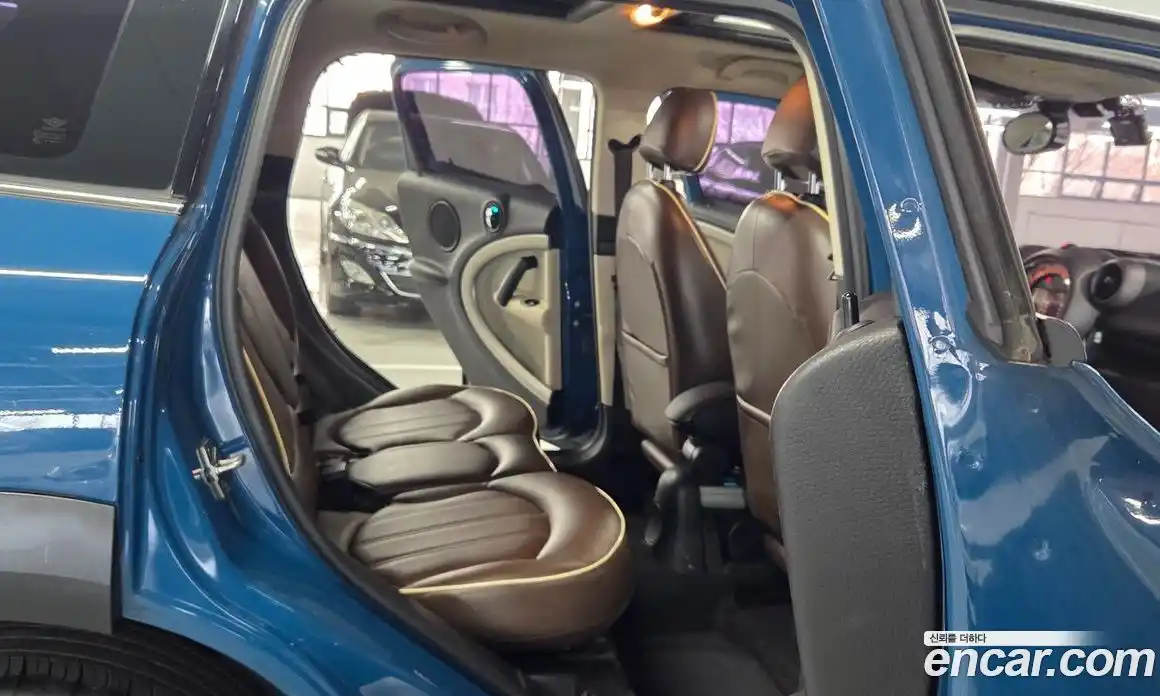 Mini Countryman 2012 1.6 Автомат в Москве № 210956, фото 12