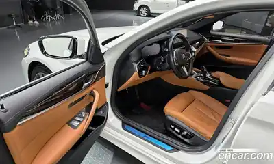 BMW 5-Series 2021 2.0 Автомат в Москве № 211707, миниатюра 10