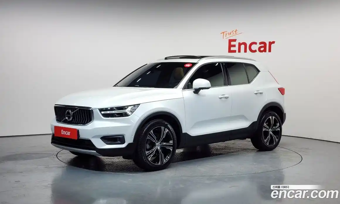 Volvo XC40 2021 2.0 Автомат в Москве № 212902, фото 12