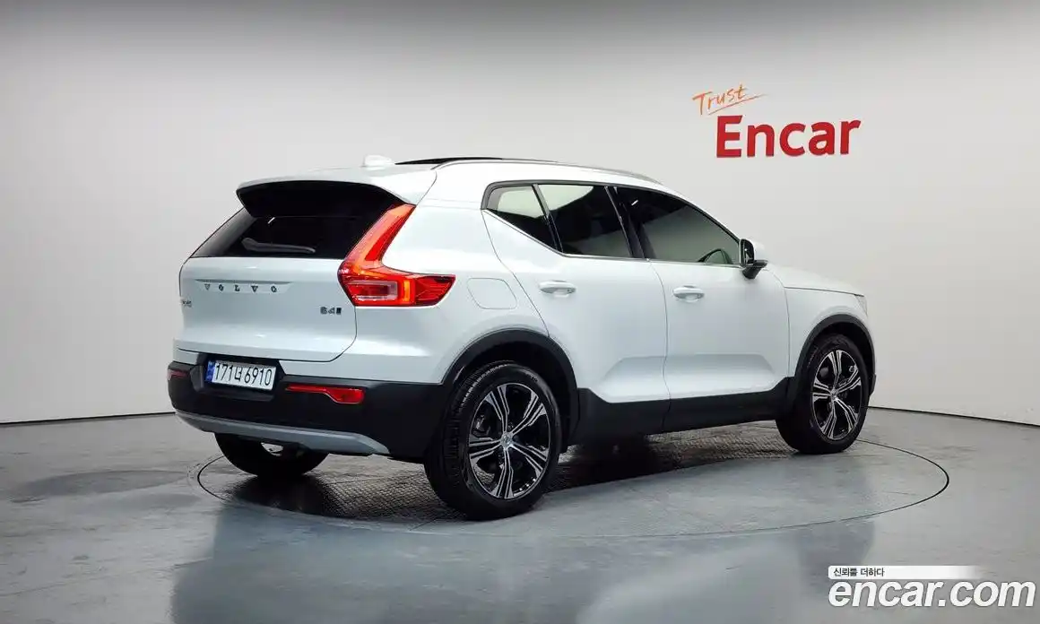 Volvo XC40 2021 2.0 Автомат в Москве № 212902, фото 20