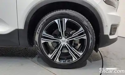 Volvo XC40 2021 2.0 Автомат в Москве № 212902, миниатюра 5