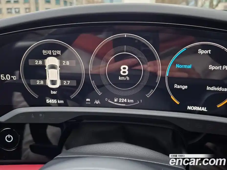 Porsche Taycan 2024 Автомат в Москве № 212982, фото 8