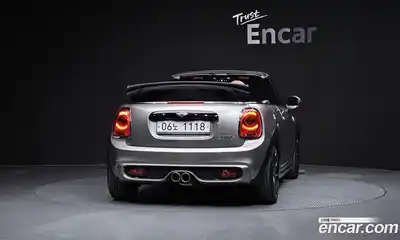 Mini Cooper Convertible 2016 2.0 Автомат в Москве № 214317, миниатюра 6