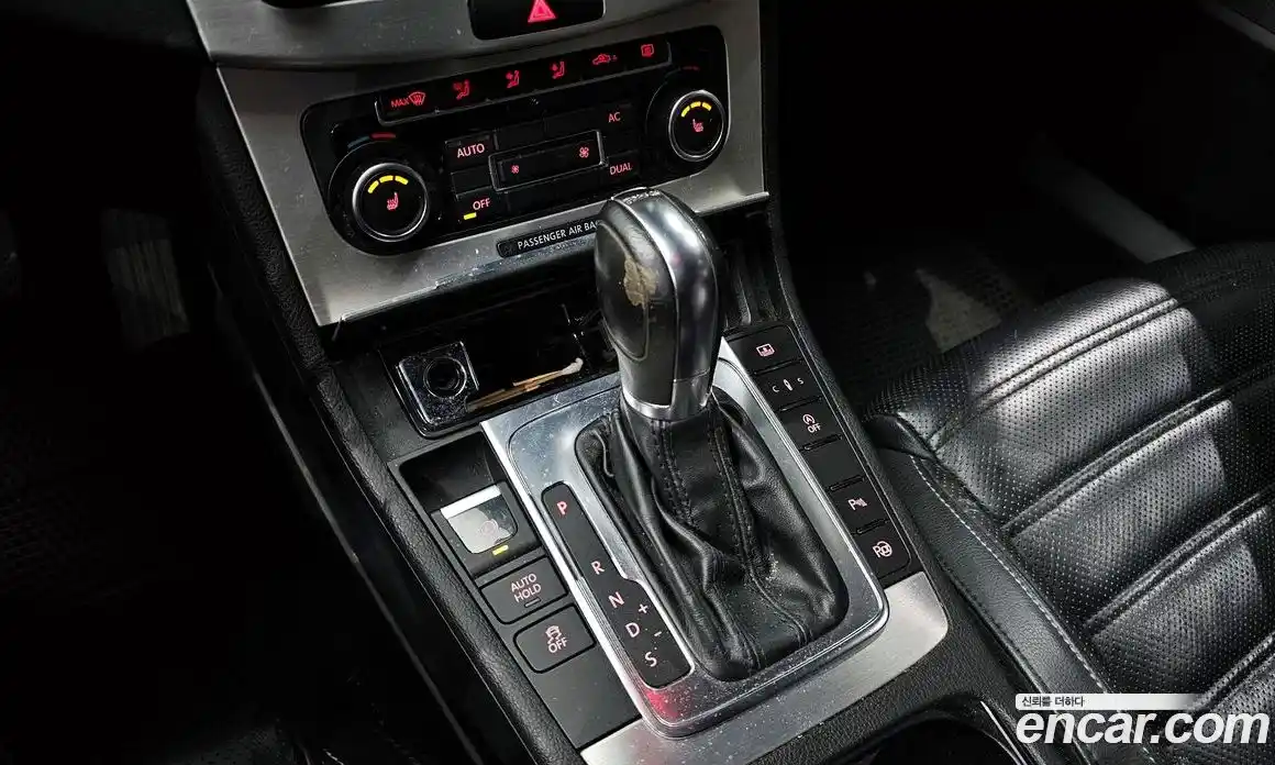 Volkswagen CC 2012 2.0 Автомат в Москве № 215388, фото 18