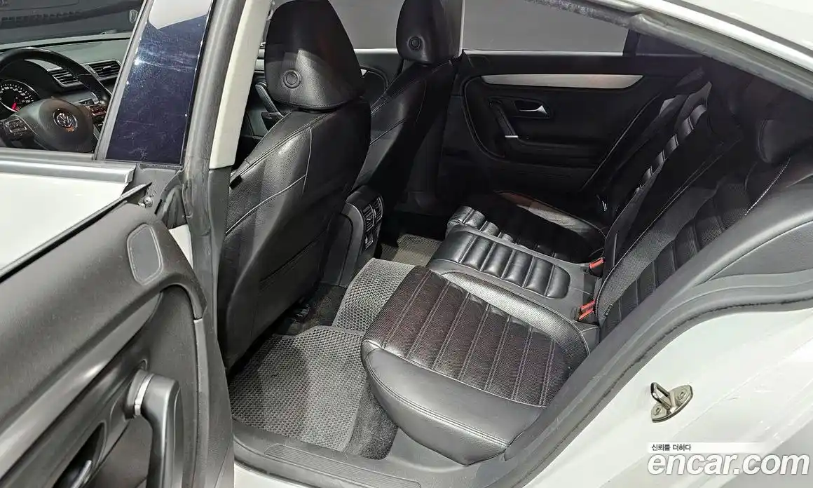 Volkswagen CC 2012 2.0 Автомат в Москве № 215388, фото 4