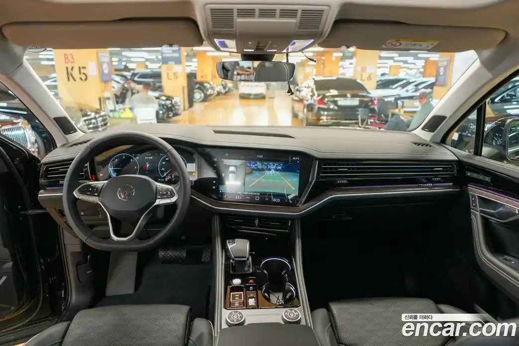 Volkswagen Touareg 2026 3.0 Автомат в Москве № 215391, фото 9