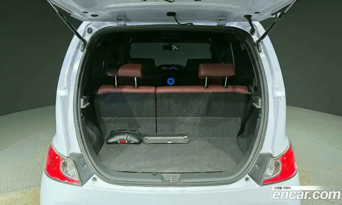 Toyota bB 2006 1.5 Автомат в Москве № 215554, фото 13