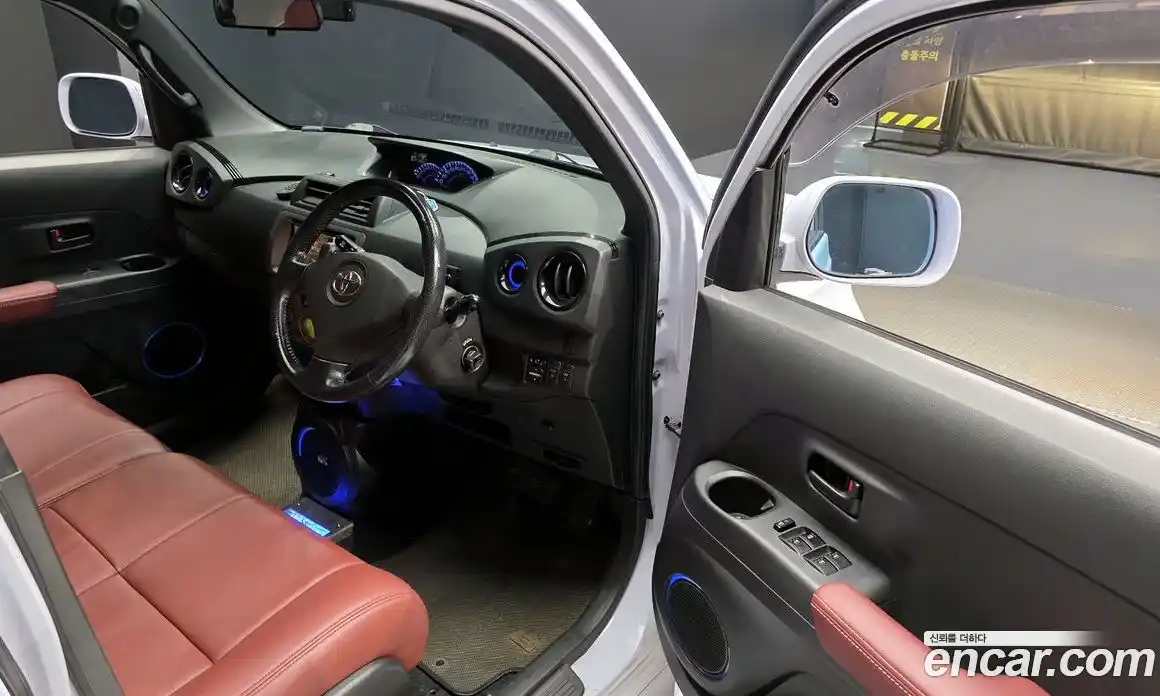 Toyota bB 2006 1.5 Автомат в Москве № 215554, фото 6