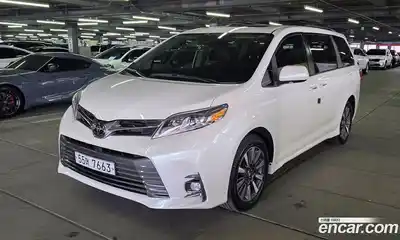 Toyota Sienna, 2019