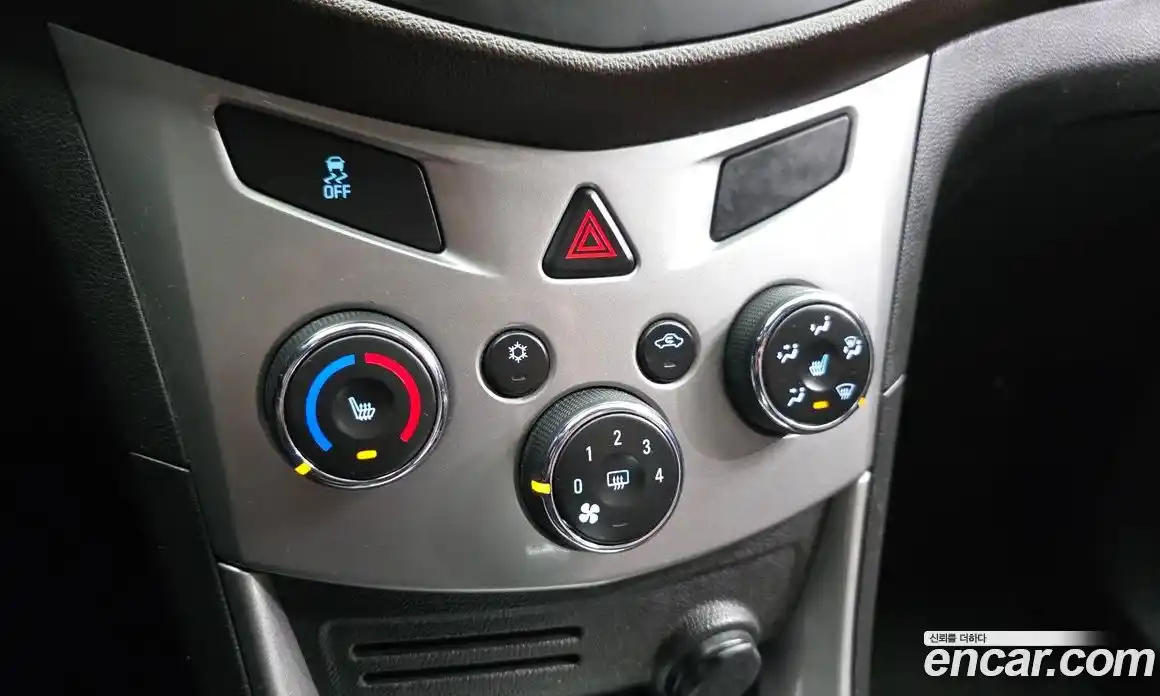 Chevrolet Trax 2014 1.4 Автомат в Москве № 218750, фото 11