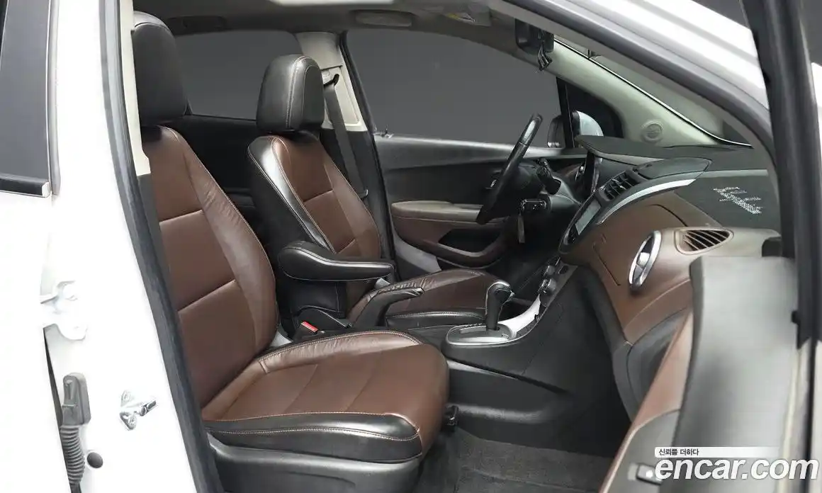 Chevrolet Trax 2014 1.4 Автомат в Москве № 218750, фото 18