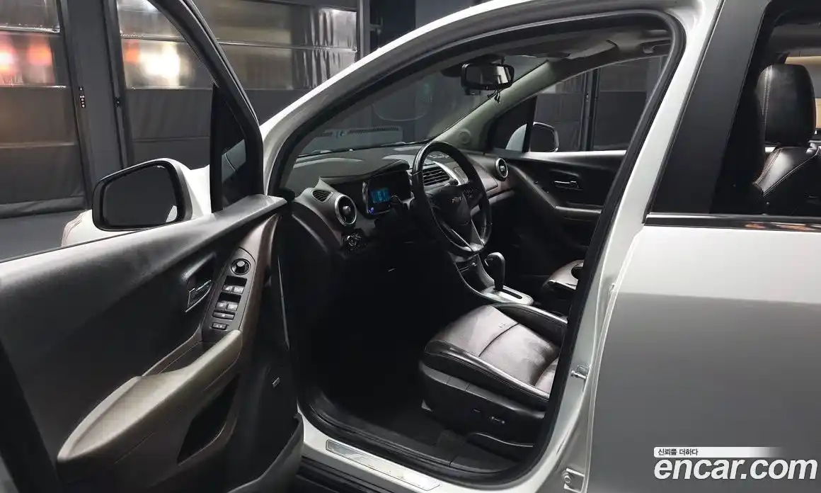 Chevrolet Trax 2014 1.4 Автомат в Москве № 218750, фото 4