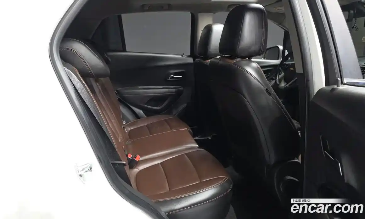 Chevrolet Trax 2014 1.4 Автомат в Москве № 218750, фото 10