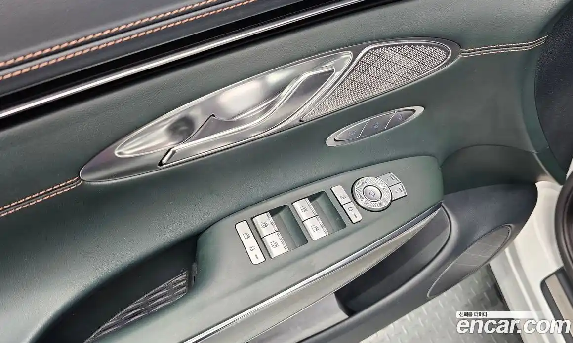 Genesis GV70 2023 2.5 Автомат в Москве № 22946, фото 15