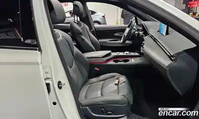 Genesis GV70 2023 2.5 Автомат в Москве № 22946, миниатюра 5