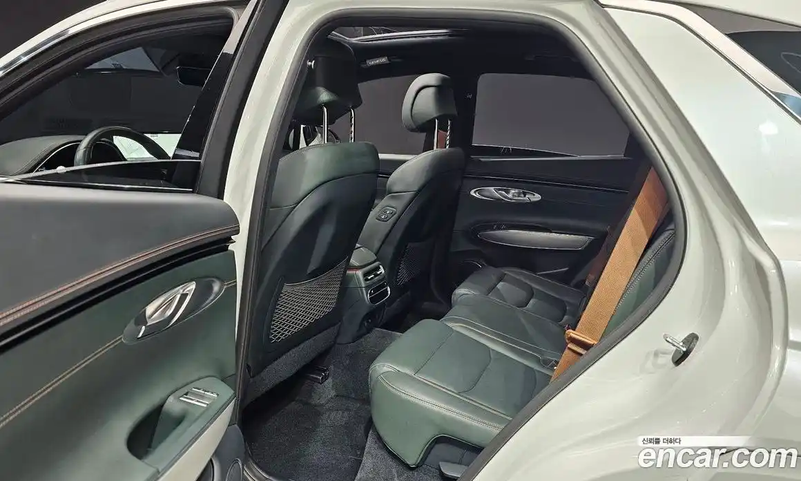 Genesis GV70 2023 2.5 Автомат в Москве № 22946, фото 6