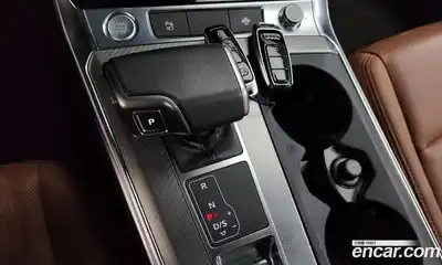 Audi A6 2020 2.0 Автомат в Москве № 229699, миниатюра 9