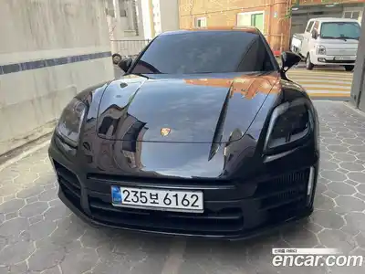 Porsche Panamera, 2024