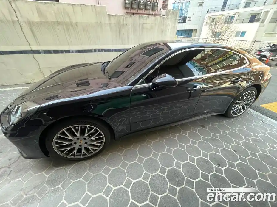 Porsche Panamera 2024 2.9 Автомат в Москве № 231032, фото 3