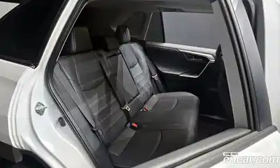 Toyota RAV4 2025 2.5 Автомат в Москве № 232824, миниатюра 7