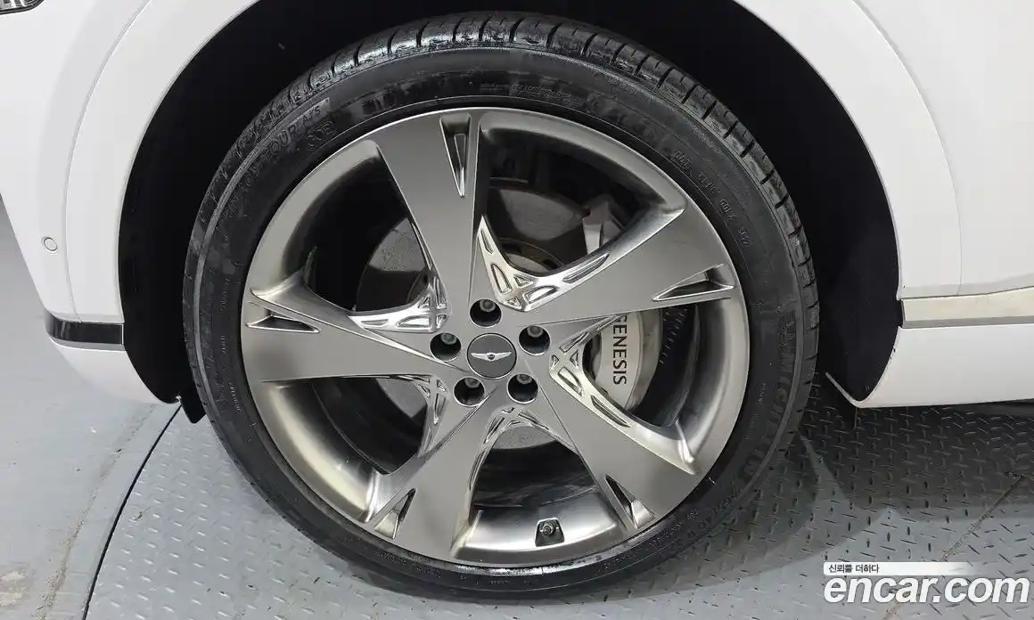 Genesis GV80 2023 2.5 Автомат в Москве № 23336, фото 5