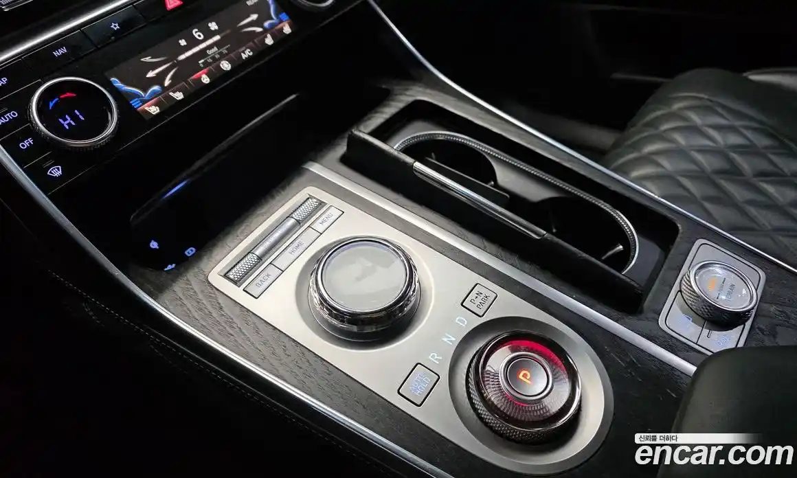 Genesis GV80 2023 2.5 Автомат в Москве № 23336, фото 9