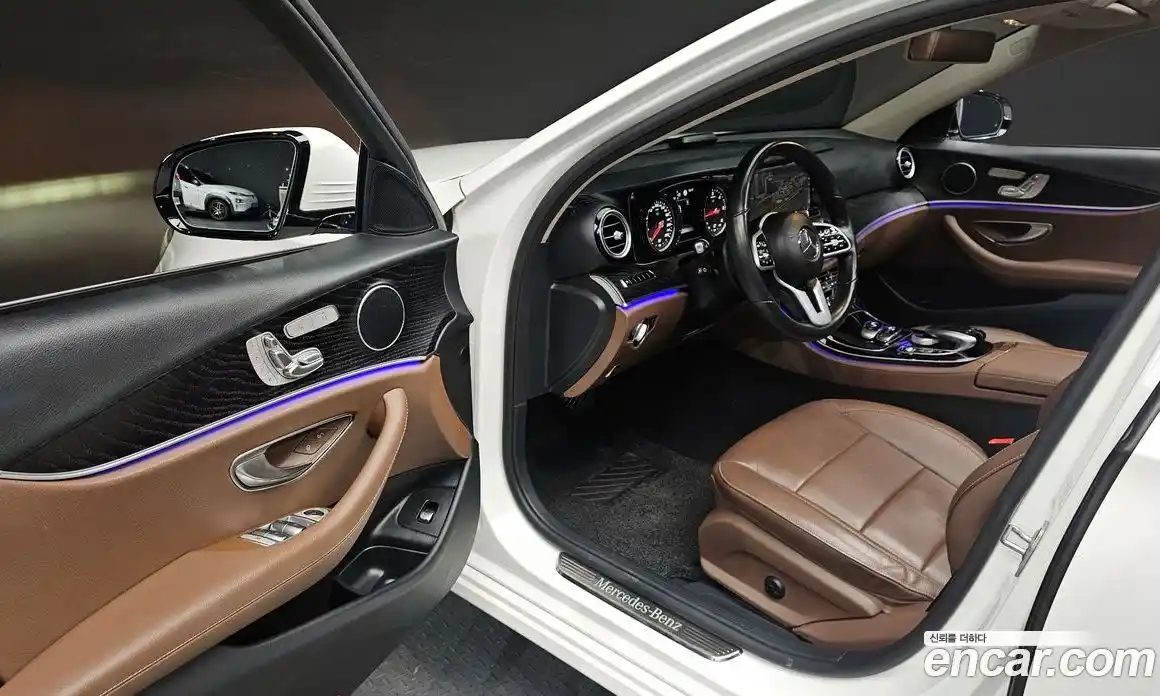 Mercedes-Benz E-Class 2020 1.9 Автомат в Москве № 240513, фото 14