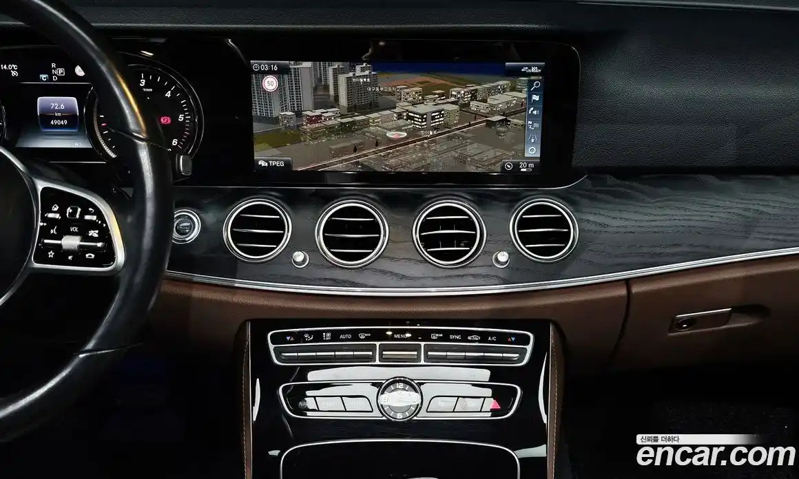 Mercedes-Benz E-Class 2020 1.9 Автомат в Москве № 240513, фото 15