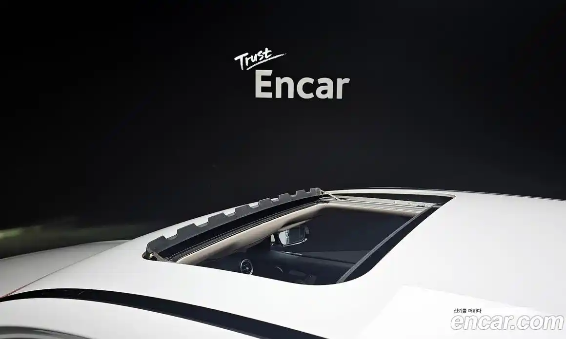 Mercedes-Benz E-Class 2020 1.9 Автомат в Москве № 240513, фото 17