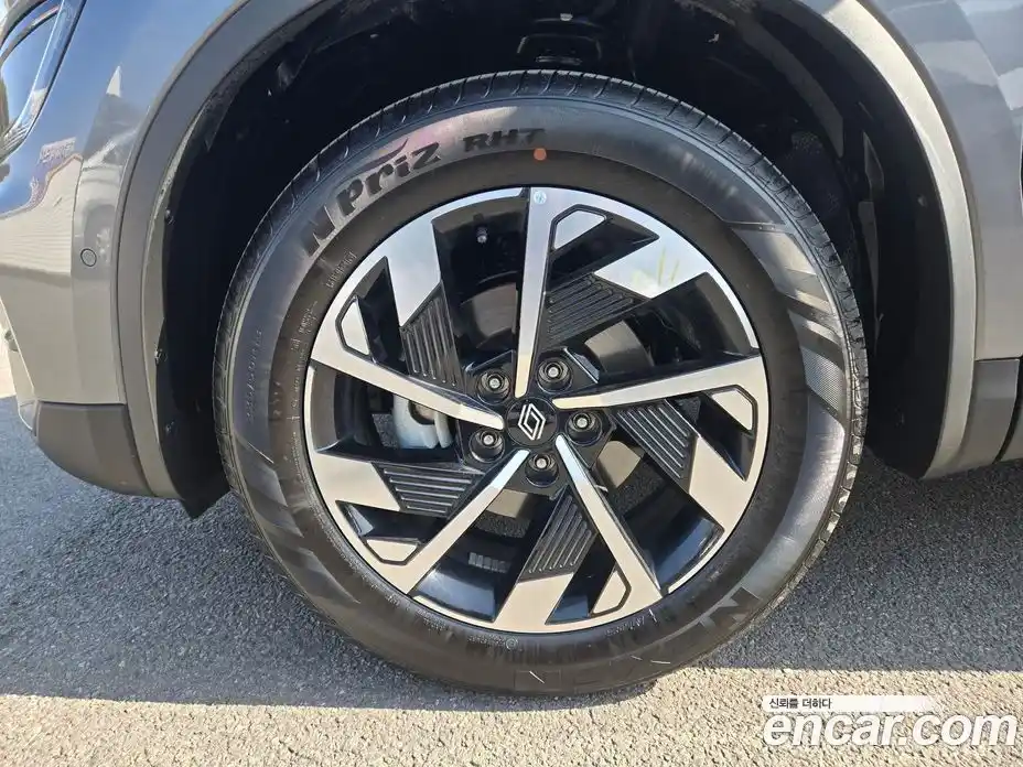 Renault QM6 2026 2.0 Автомат в Москве № 243005, фото 13