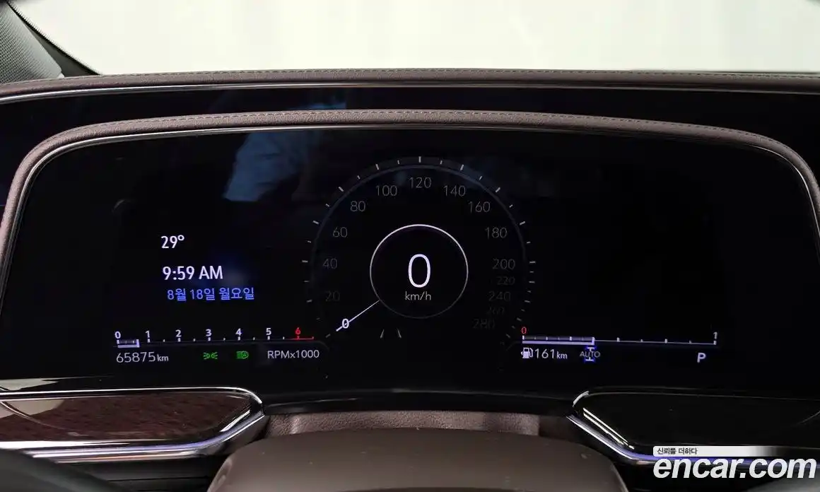 Cadillac Escalade 2023 6.2 Автомат в Москве № 256448, фото 17