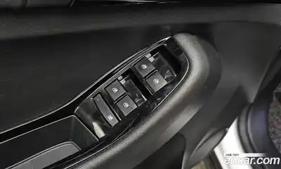 Chevrolet Orlando 2012 2.0 Автомат в Москве № 263488, миниатюра 11